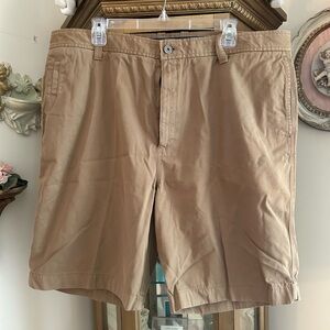 Cooper Jones Supply excellent condition men’s flat front shorts size 40